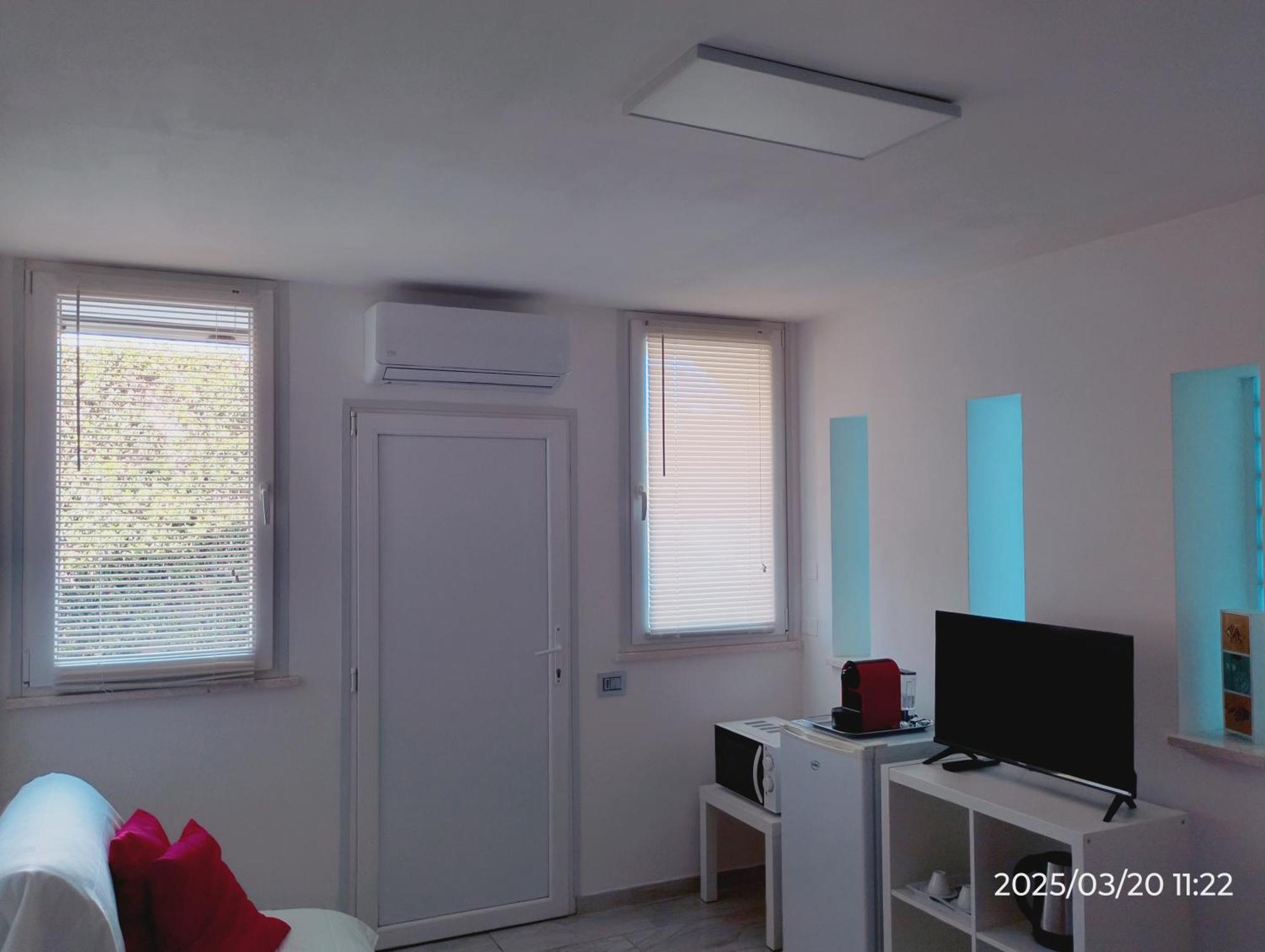 Just Blue Hotel Montesilvano Room photo